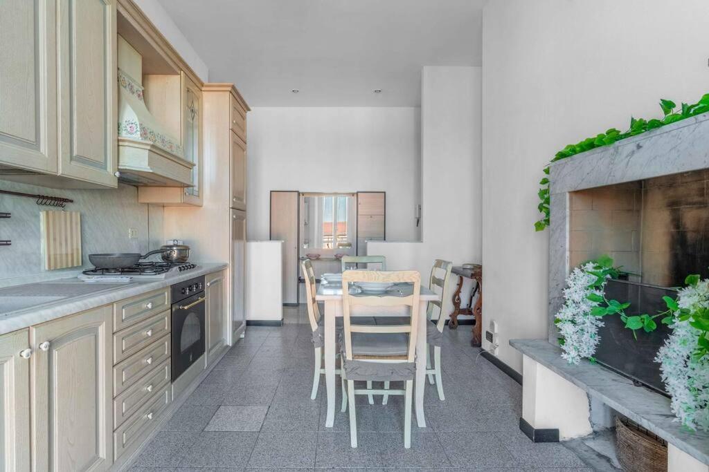 15 Min From Duomo Xxl House Near Metro M3 * Milán