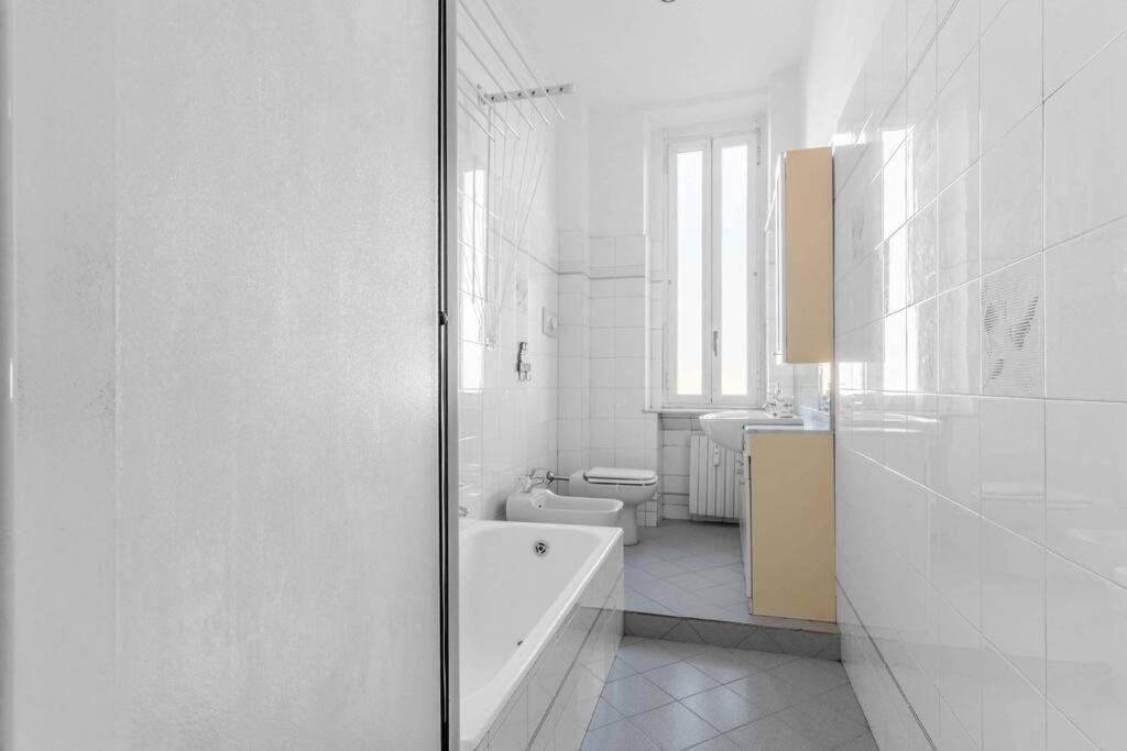 Apartamento 15 Min From Duomo Xxl House Near Metro M3 Milán